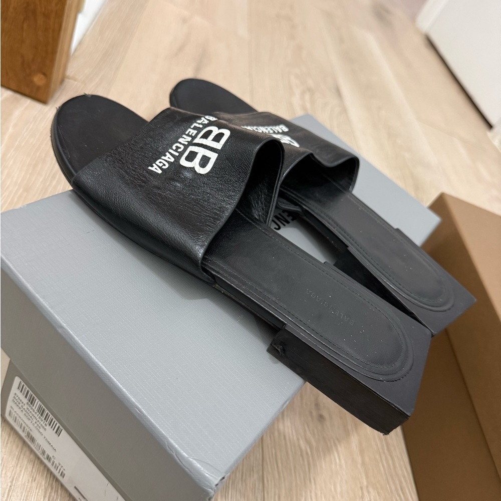 Balenciaga Black Slides with White Logo - Picture 3 of 5